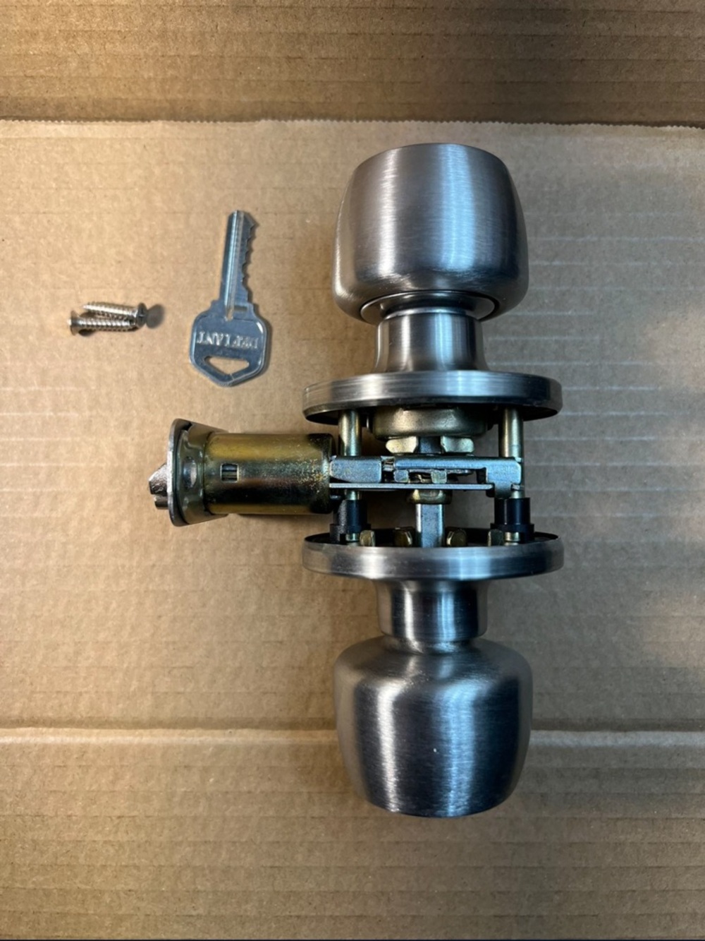 Defiant Brandywine Stainless steel keyed entry knob